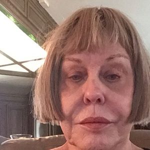 Meet your Posher, Jacqueline